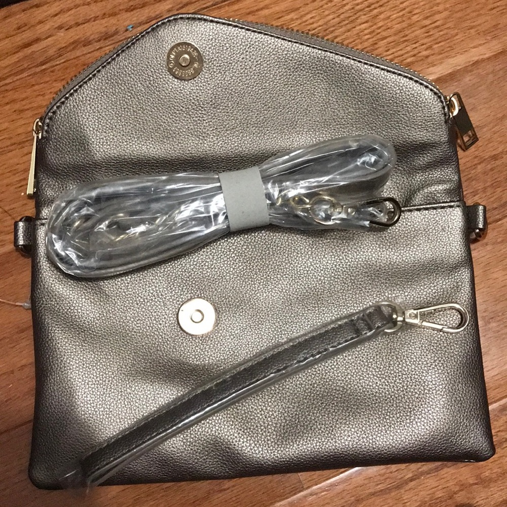 Stein Mart wristlet/ crossbody